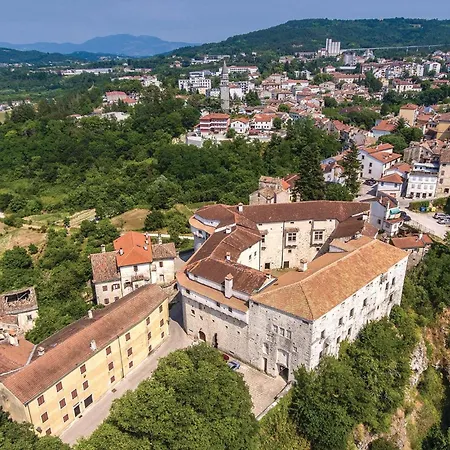 בית נופש Heki Cr