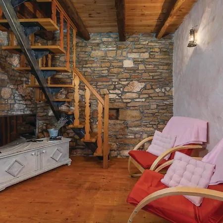 בית נופש Heki Cr *