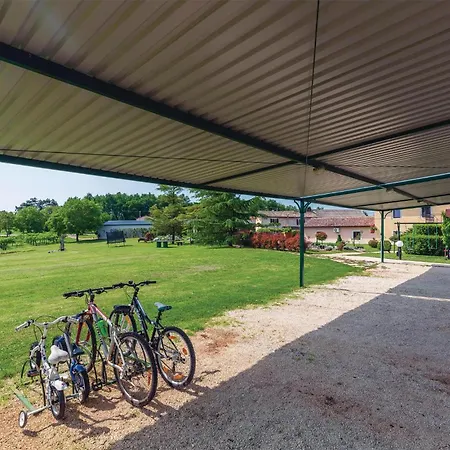 בית נופש Heki Cr