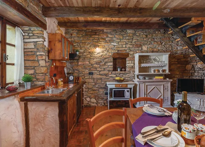 Heki Cr Hébergement de vacances *