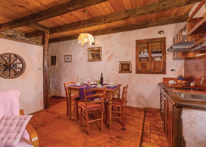 Hébergement de vacances Heki Cr Pazin