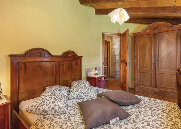 Heki Cr Hébergement de vacances