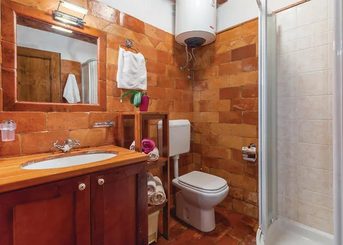 Hébergement de vacances Heki Cr *