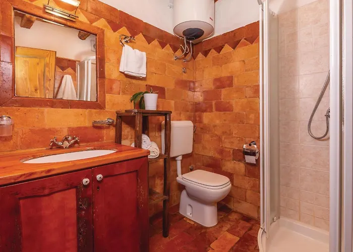 Heki Cr Hébergement de vacances