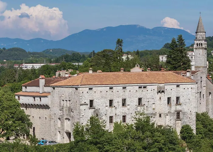 Heki Cr Hébergement de vacances