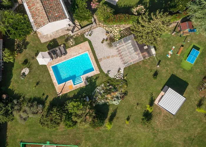 Heki Cr Hébergement de vacances *